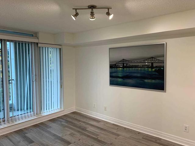 216 - 2119 Lake Shore Blvd W, Condo with 2 bedrooms, 2 bathrooms and 1 parking in Toronto ON | Image 17