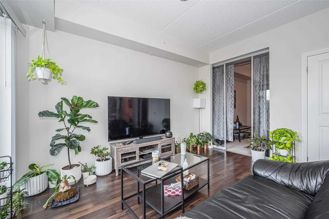 404 - 1280 Gordon St, Condo with 3 bedrooms, 1 bathrooms and 1 parking in Guelph ON | Image 4