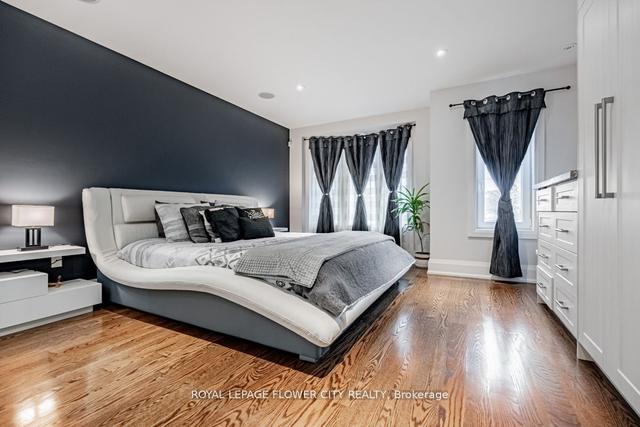 1878b Keele St, House semidetached with 3 bedrooms, 4 bathrooms and 4 parking in Toronto ON | Image 11
