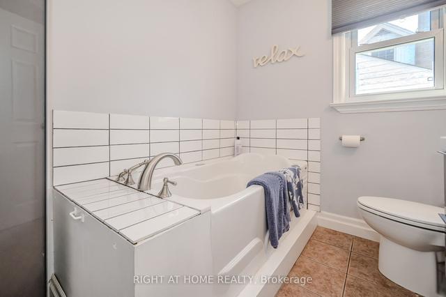 1322 Richmond Rd, House detached with 2 bedrooms, 2 bathrooms and 6 parking in Burlington ON | Image 15