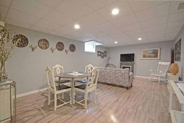 58 Sleeman Ave, House detached with 3 bedrooms, 2 bathrooms and 5 parking in Guelph ON | Image 11