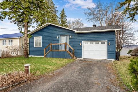 922 Lalonde Street, House detached with 4 bedrooms, 2 bathrooms and 2 parking in Champlain ON | Card Image