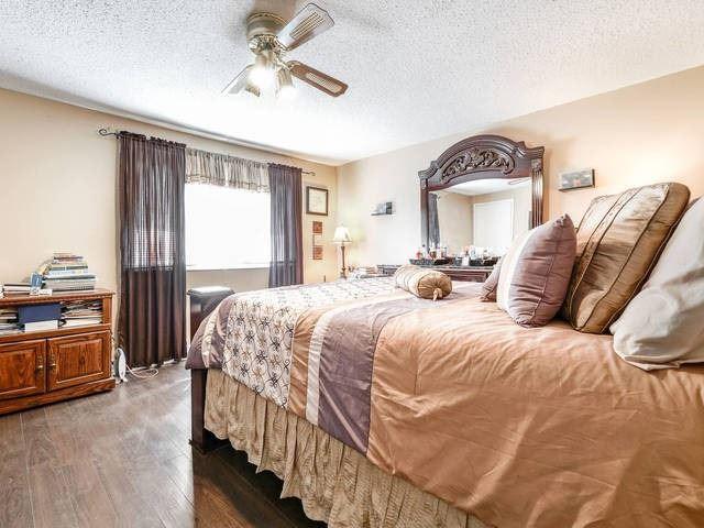 81 Royal Salisbury Way, House attached with 3 bedrooms, 3 bathrooms and 3 parking in Brampton ON | Image 16
