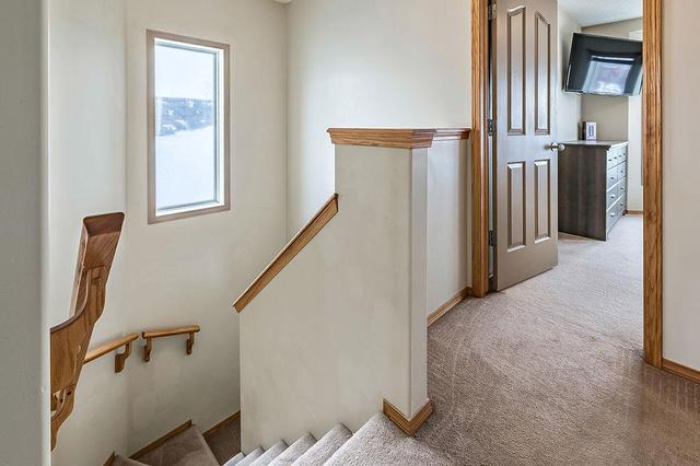 24 Cranberry Way Se, House detached with 3 bedrooms, 1 bathrooms and 2 parking in Calgary AB | Image 8
