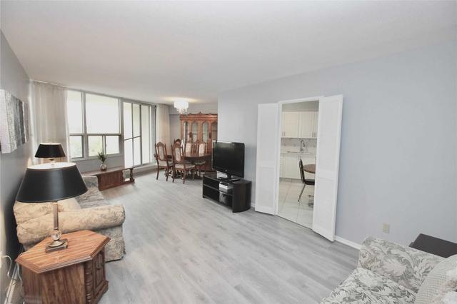 505 - 5 Vicora Linkway Way, Condo with 3 bedrooms, 2 bathrooms and 1 parking in Toronto ON | Image 33
