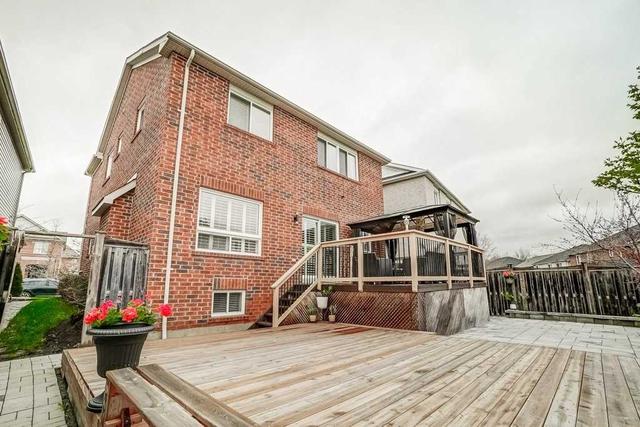 44 Richard Coulson Cres, House detached with 3 bedrooms, 3 bathrooms and 4 parking in Whitchurch Stouffville ON | Image 29