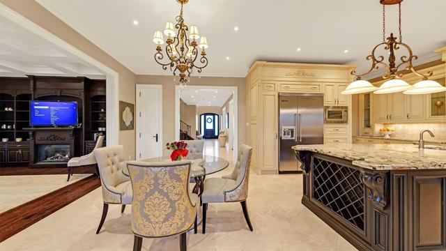 32 Winterport Crt, House detached with 4 bedrooms, 6 bathrooms and 8 parking in Richmond Hill ON | Image 5