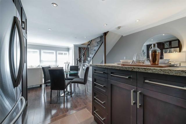9 - 362 r Dundas St E, Townhouse with 2 bedrooms, 3 bathrooms and 1 parking in Toronto ON | Image 5