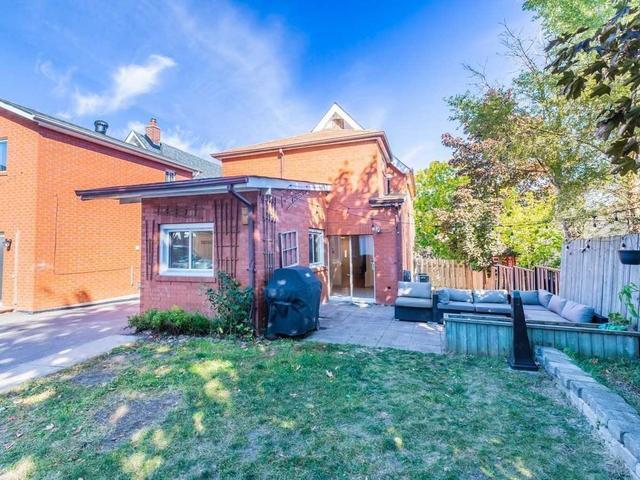 1 Cardell Ave N, House detached with 3 bedrooms, 2 bathrooms and 3 parking in Toronto ON | Image 13