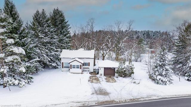 1021 Road 164, House detached with 2 bedrooms, 1 bathrooms and 4 parking in Perth South ON | Image 29