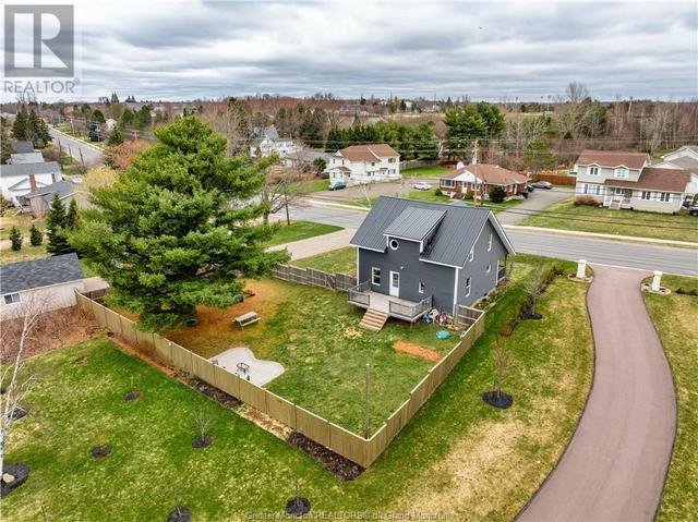 1275 Amirault St, House detached with 4 bedrooms, 1 bathrooms and null parking in Dieppe NB | Image 48