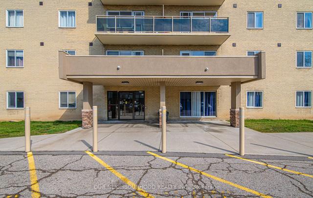 212 - 936 Glen St, Condo with 2 bedrooms, 1 bathrooms and 1 parking in Oshawa ON | Image 8