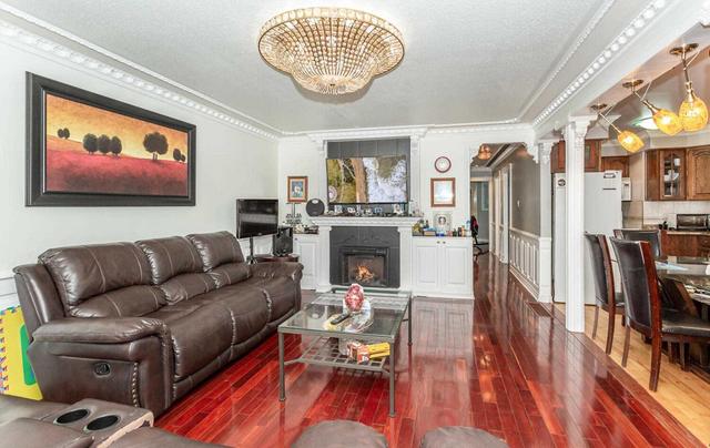 475 Silverstone Dr, House detached with 3 bedrooms, 3 bathrooms and 5 parking in Toronto ON | Image 37