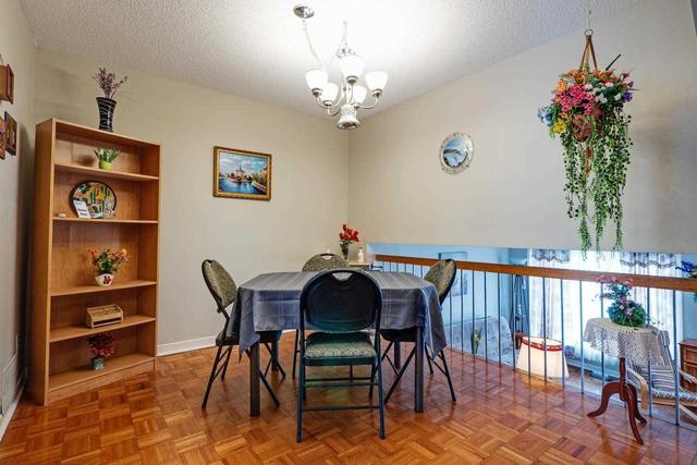 5 - 3430 Kingston Rd, Townhouse with 3 bedrooms, 2 bathrooms and 1 parking in Toronto ON | Image 5
