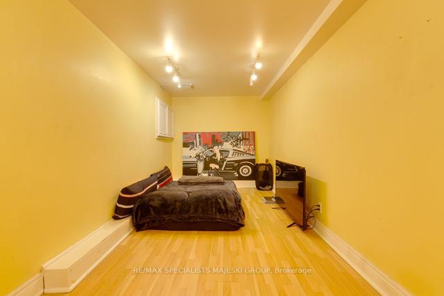 14 Helena Ave, House detached with 4 bedrooms, 3 bathrooms and 2 parking in Toronto ON | Image 9