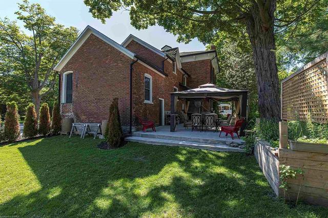 348 Main Street, House detached with 6 bedrooms, 3 bathrooms and 6 parking in Prince Edward County ON | Image 9