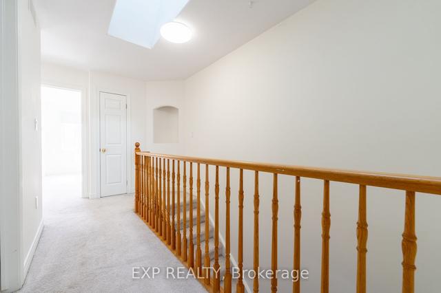 10 Hainer St, House attached with 4 bedrooms, 3 bathrooms and 4 parking in St. Catharines ON | Image 9