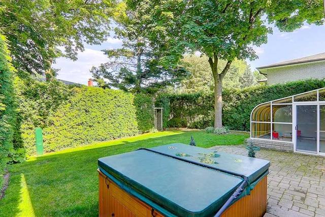 45 Lower Links Rd, House detached with 4 bedrooms, 4 bathrooms and 4 parking in Toronto ON | Image 36