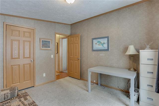 15 - 9826 Northville Crescent, House detached with 2 bedrooms, 2 bathrooms and 2 parking in Lambton Shores ON | Image 14