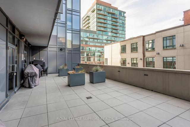 806 - 105 George St, Condo with 1 bedrooms, 2 bathrooms and 1 parking in Toronto ON | Image 35