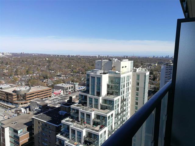 2206 - 185 Roehampton Ave, Condo with 1 bedrooms, 1 bathrooms and null parking in Toronto ON | Image 1