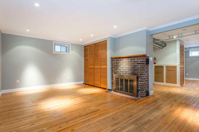 26 Forty First St, House detached with 3 bedrooms, 2 bathrooms and 2 parking in Toronto ON | Image 13