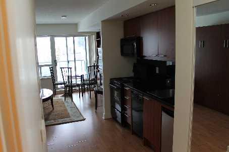 lph 8 - 19 Avondale Ave, Condo with 0 bedrooms, 1 bathrooms and 1 parking in Toronto ON | Image 6