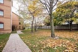 323 - 1500 Pilgrims Way, Condo with 2 bedrooms, 1 bathrooms and 1 parking in Oakville ON | Image 13