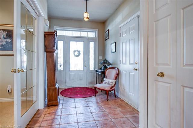 237 Buttercup Court, House semidetached with 2 bedrooms, 2 bathrooms and 3 parking in Waterloo ON | Image 11