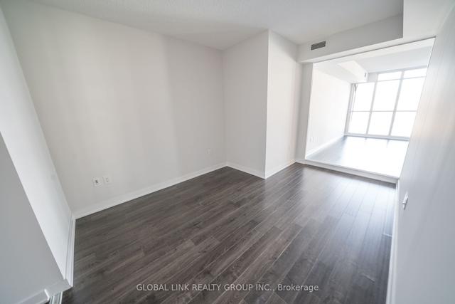 642b - 15 Iceboat Terr, Condo with 1 bedrooms, 1 bathrooms and 0 parking in Toronto ON | Image 22