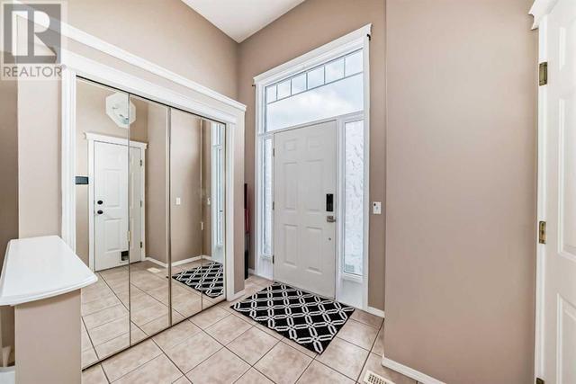 4 Martha's Meadow Place Ne, House detached with 4 bedrooms, 2 bathrooms and 2 parking in Calgary AB | Image 5