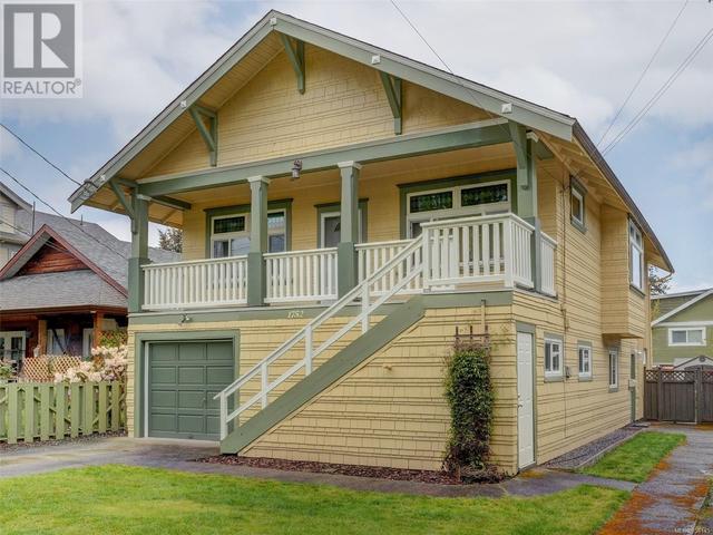 1752 Adanac St, House detached with 6 bedrooms, 3 bathrooms and 2 parking in Victoria BC | Image 1