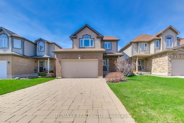 2033 Denview Ave, House detached with 3 bedrooms, 4 bathrooms and 6 parking in London ON | Image 1