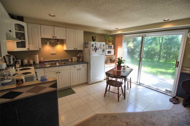 442 Rimosa Crt, House detached with 1 bedrooms, 1 bathrooms and 1 parking in Oshawa ON | Image 3