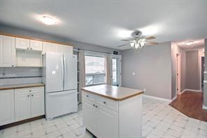 80 Coverton Close Ne, House detached with 3 bedrooms, 2 bathrooms and 2 parking in Calgary AB | Image 1