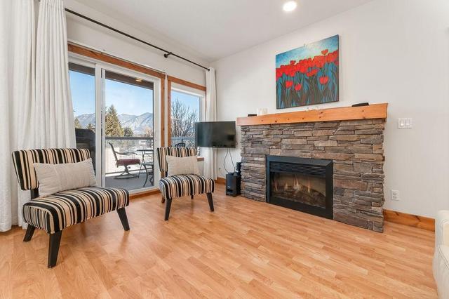 222 - 701 14a Crescent, Condo with 2 bedrooms, 2 bathrooms and 2 parking in Invermere BC | Image 3