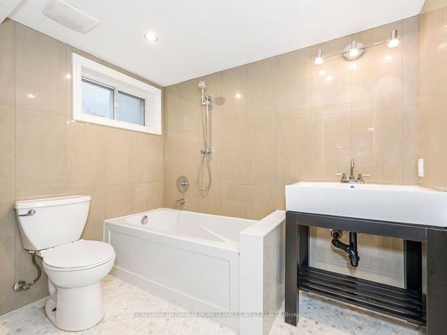 181 Shaver Ave N, House detached with 3 bedrooms, 2 bathrooms and 4 parking in Toronto ON | Image 18