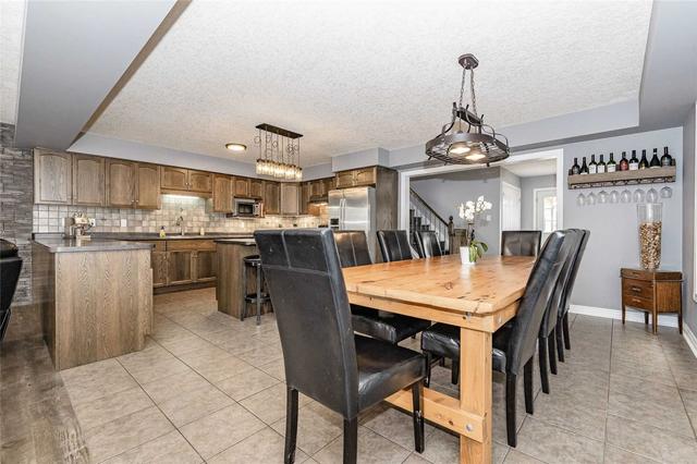7 Penfold Dr, House detached with 2 bedrooms, 4 bathrooms and 3 parking in Guelph ON | Image 40