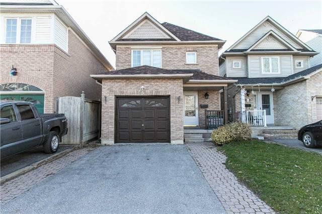 6 Wellington Ave E, House detached with 3 bedrooms, 2 bathrooms and 1 parking in Oshawa ON | Image 1