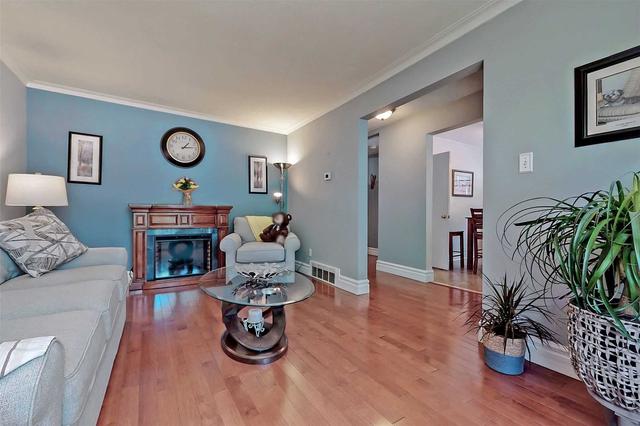 255 Zelda Cres, House semidetached with 2 bedrooms, 2 bathrooms and 4 parking in Richmond Hill ON | Image 25