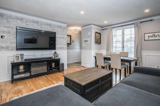 202 Pinedale Dr, House semidetached with 3 bedrooms, 2 bathrooms and 3 parking in Kitchener ON | Image 21