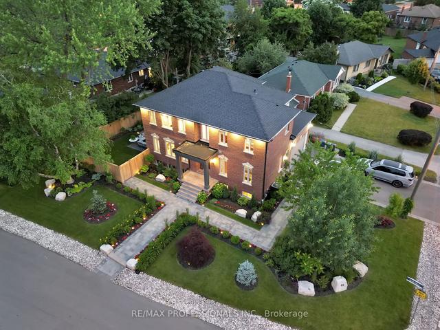 89 Great Oak Dr, House detached with 4 bedrooms, 5 bathrooms and 6 parking in Toronto ON | Image 23