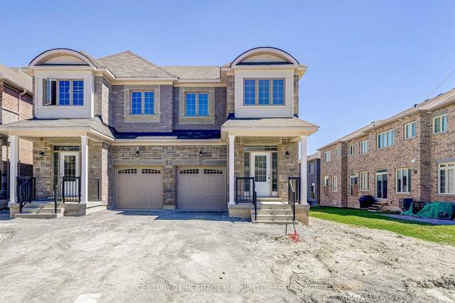 5 Frederick Taylor Way, House semidetached with 4 bedrooms, 3 bathrooms and 2 parking in East Gwillimbury ON | Image 1