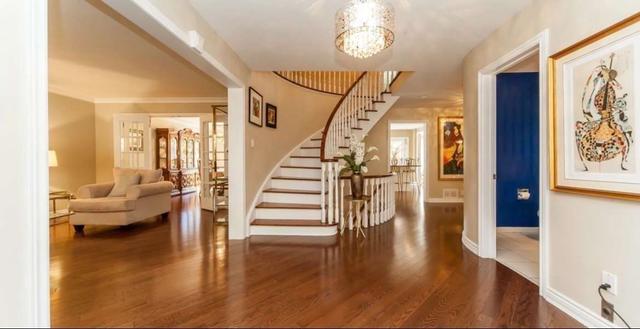 25 Mossgrove Tr, House detached with 4 bedrooms, 4 bathrooms and 5 parking in Toronto ON | Image 12