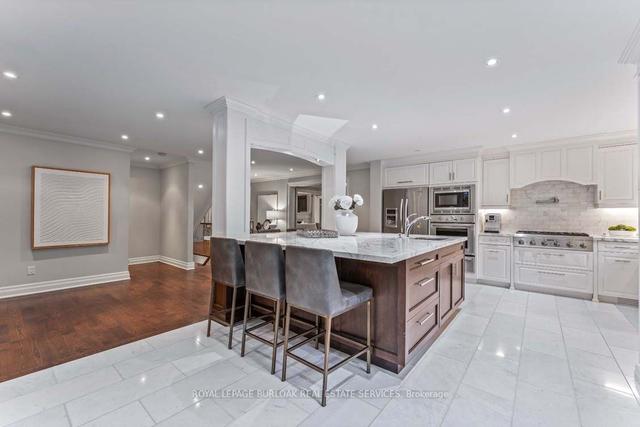 3011 Lakeshore Rd, House detached with 4 bedrooms, 6 bathrooms and 6 parking in Burlington ON | Image 36