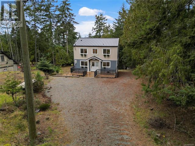 2601 Gunwhale Rd, House detached with 3 bedrooms, 2 bathrooms and 2 parking in Southern Gulf Islands BC | Image 5