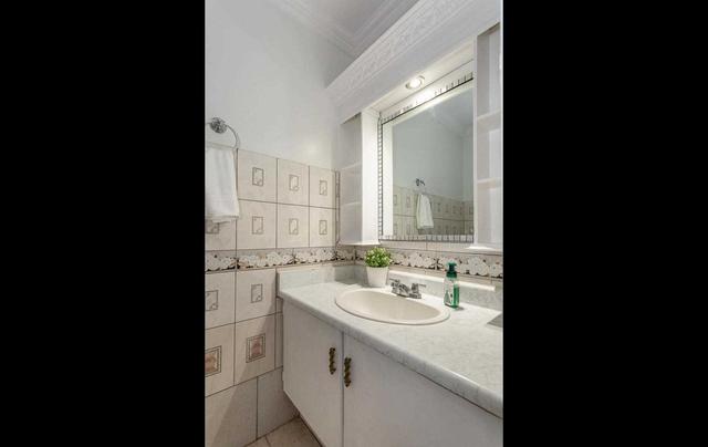 132 - 21 Livonia Pl, Townhouse with 4 bedrooms, 3 bathrooms and 2 parking in Toronto ON | Image 7