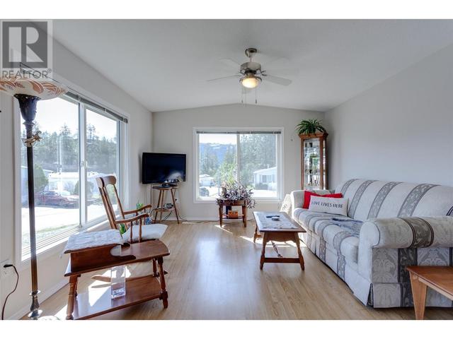 69 - 1750 Lenz Road, House other with 3 bedrooms, 2 bathrooms and null parking in West Kelowna BC | Image 7