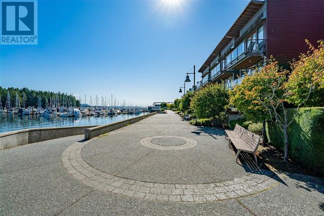 31 Cypress St, House attached with 3 bedrooms, 4 bathrooms and 2 parking in Nanaimo BC | Image 79