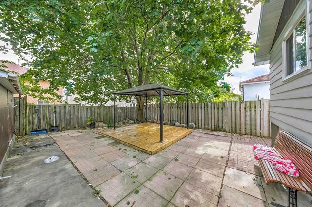 91 Westcroft Dr, House detached with 3 bedrooms, 3 bathrooms and 9 parking in Toronto ON | Image 11